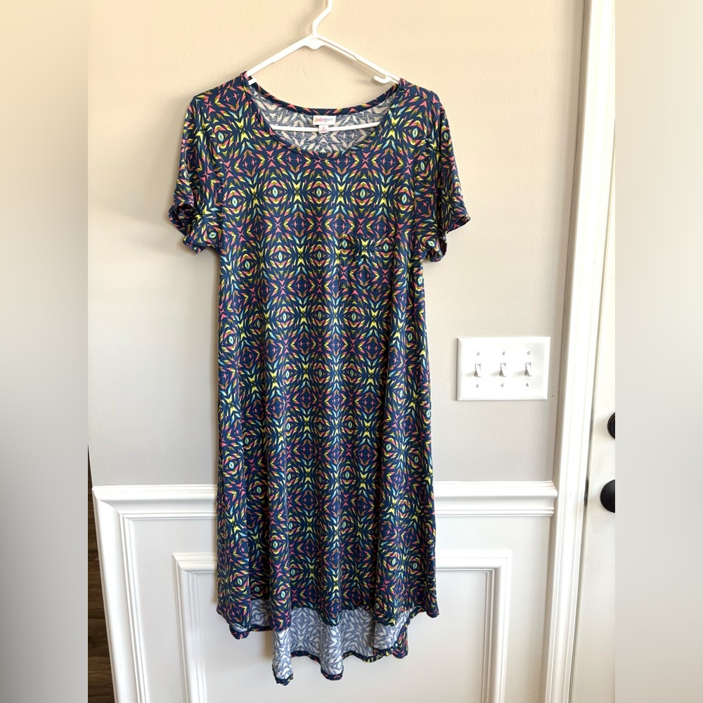 LulaRoe Carly Swing Midi Short Sleeve Dress Size Small